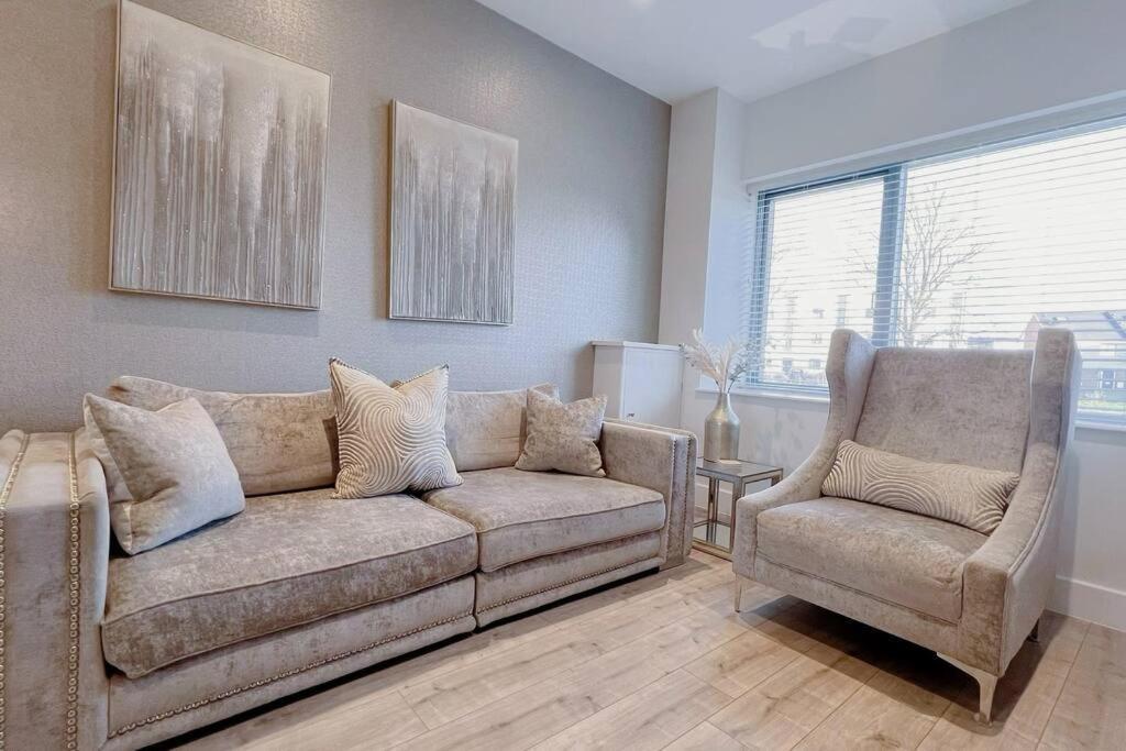 No6, Luxury Townhouse Near Bicester Village Exteriör bild