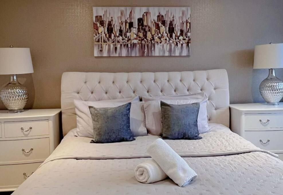 No6, Luxury Townhouse Near Bicester Village Exteriör bild