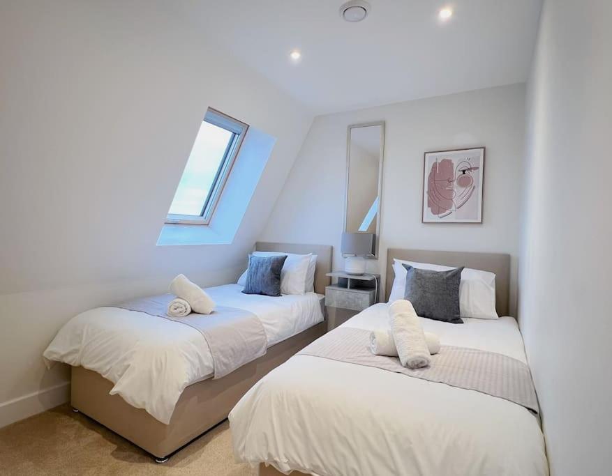 No6, Luxury Townhouse Near Bicester Village Exteriör bild